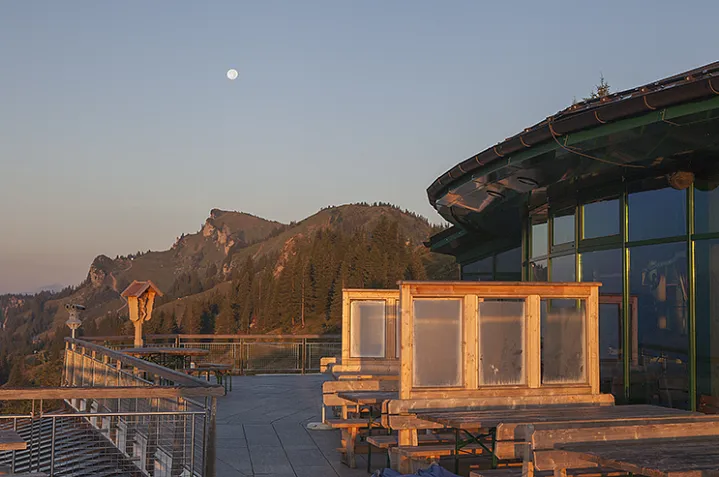 panoramarestaurant-03