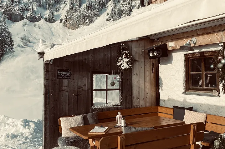 quenger-alm-winter-4